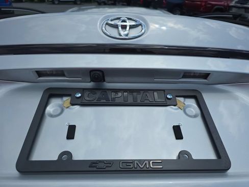 Used 2022 Toyota Corolla LE FWD image 14