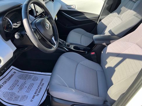 Used 2021 Toyota Corolla SE w/ SE Premium Package FWD image 10