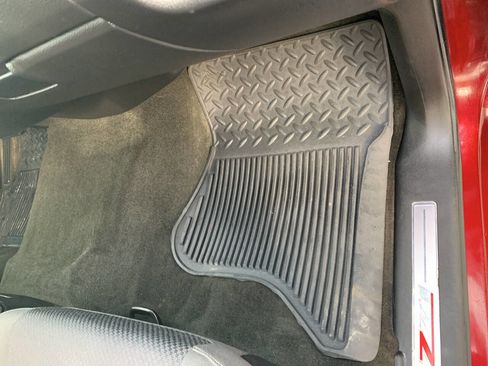 Used 2017 Chevrolet Silverado 1500 LT w/ All Star Edition image 18