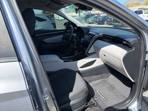 Used 2024 Hyundai Tucson SE AWD/4WD image 10