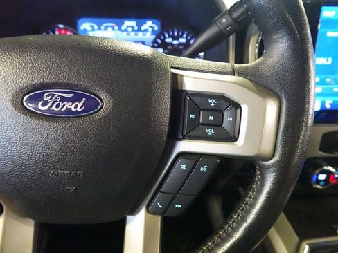 Used 2022 Ford F250 Lariat w/ Tremor Off-Road Package AWD/4WD image 13
