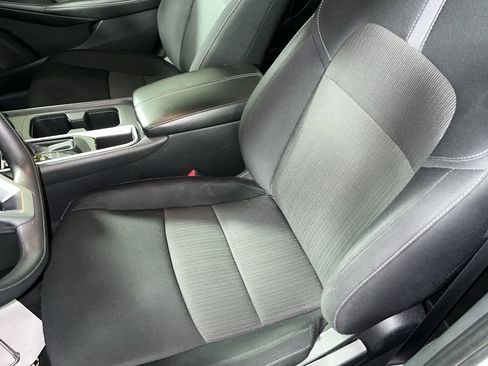 Used 2024 Nissan Sentra SV FWD image 15
