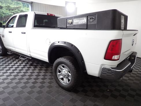 Used 2017 RAM 2500 Tradesman w/ Chrome Appearance Group AWD/4WD image 19