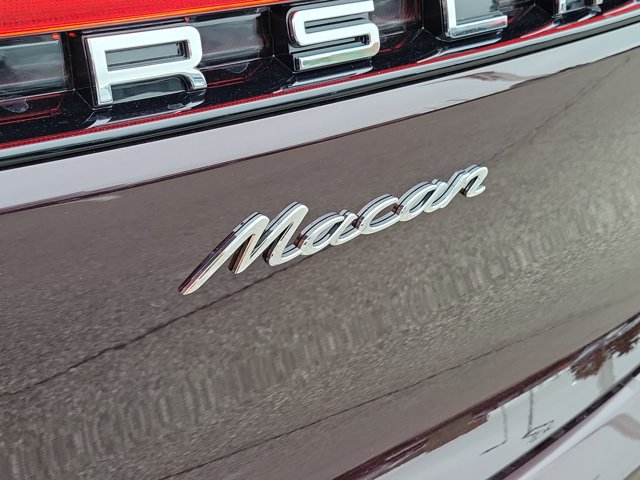 Used 2026 Porsche Macan AWD/4WD image 15