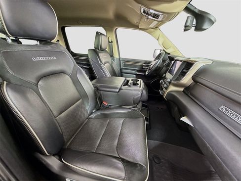 Used 2019 RAM 1500 Laramie image 19
