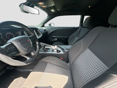 Used 2023 Dodge Challenger SXT w/ Blacktop Package image 20