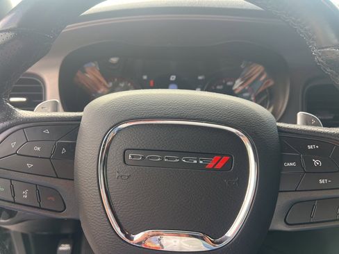 Used 2023 Dodge Charger R/T w/ Harman/Kardon Audio Group image 37