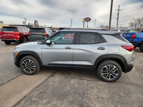 New 2026 Chevrolet TrailBlazer LT w/ LT Cold Weather Package image 2
