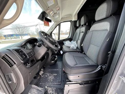 New 2026 RAM ProMaster 2500 w/ Convenience Group FWD image 14