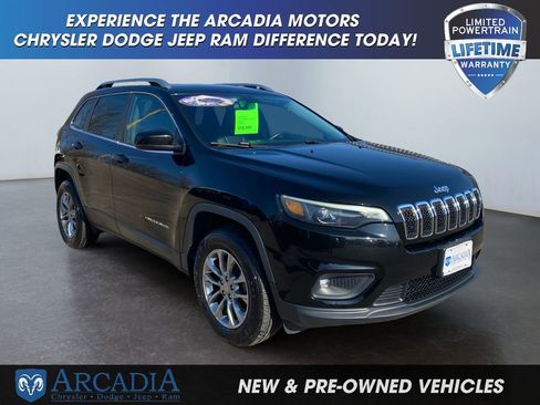 Used 2019 Jeep Cherokee Latitude Plus w/ Cold Weather Group image 7