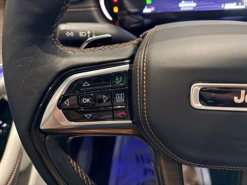 Used 2023 Jeep Grand Cherokee L Summit w/ Advanced Protech Group IV image 31