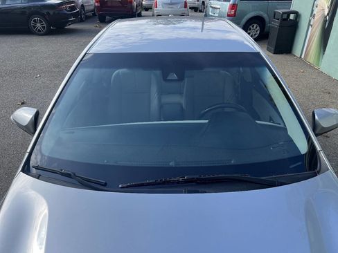 Used 2018 Toyota Avalon XLE image 8