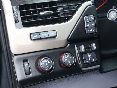 Used 2016 GMC Yukon XL Denali w/ Open Road Package image 13