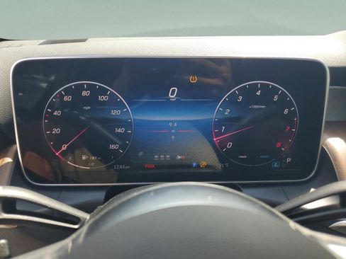 Certified 2026 Mercedes-Benz GLC 300 4MATIC image 24