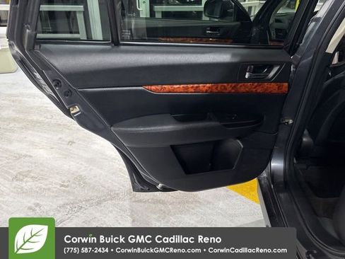 Used 2011 Subaru Outback 3.6R Limited w/ PWR Moonroof Pkg AWD/4WD image 17