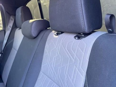 Used 2023 Toyota Tacoma TRD Sport w/ Advanced Technology Package image 9