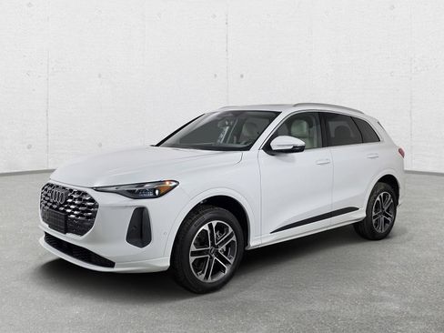 New 2026 Audi Q5 Premium AWD/4WD image 3