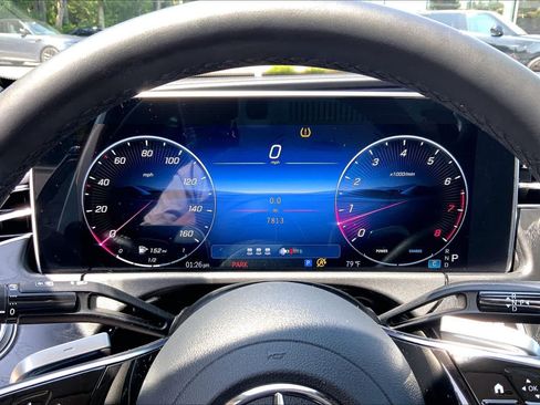 Used 2025 Mercedes-Benz E 450 4MATIC Sedan image 25