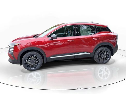 New 2026 Nissan Kicks SR FWD image 5