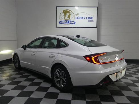 Used 2022 Hyundai Sonata SEL w/ Convenience Package FWD image 11
