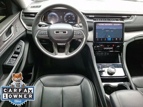 Used 2023 Jeep Grand Cherokee L Limited w/ Trailer Tow Group (B) image 13