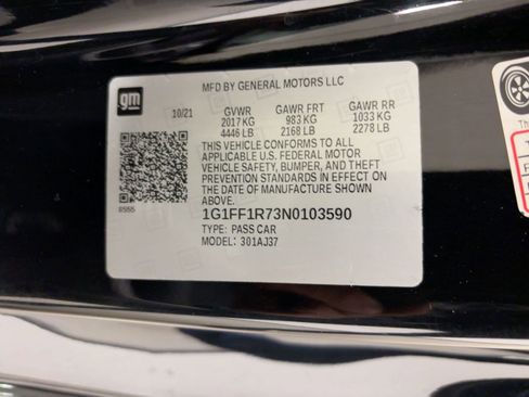 Used 2022 Chevrolet Camaro LT w/ Technology Package image 17