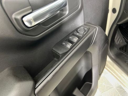 New 2026 Chevrolet Silverado 1500 Custom w/ LPO, Dark Essentials Package RWD image 11