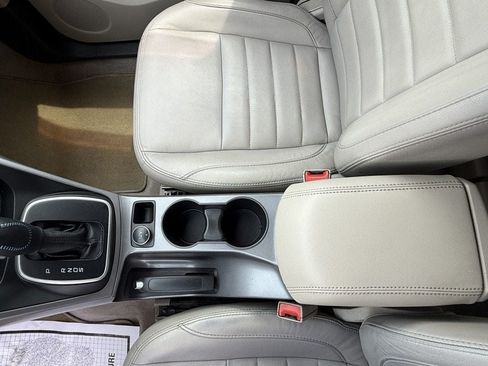 Used 2014 Ford Escape SE FWD image 17