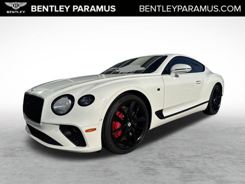 Used 2020 Bentley Continental GT image 1