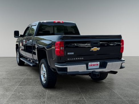Used 2018 Chevrolet Silverado 2500 LTZ w/ Vortec Plus Package AWD/4WD image 3