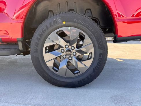 New 2025 Ford F150 Lightning Lariat image 14