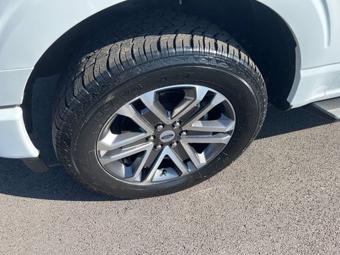 Used 2022 Ford F150 XL w/ STX Appearance Package AWD/4WD image 9