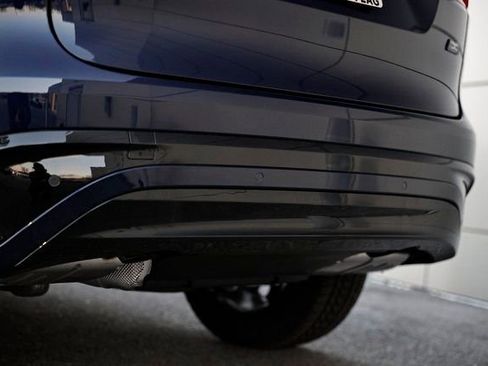 New 2026 Jaguar F-PACE R-Dynamic S image 10