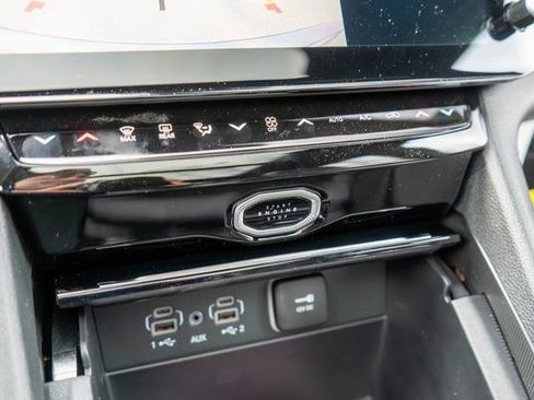 New 2026 Jeep Grand Cherokee Limited image 25