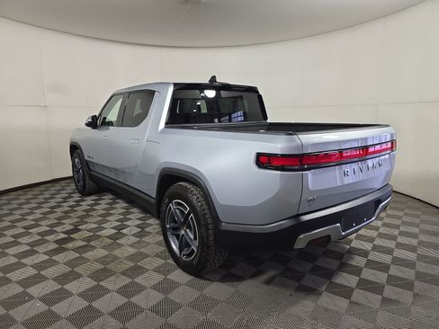 Used 2025 Rivian R1T Adventure AWD/4WD image 3