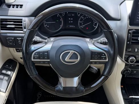 Used 2022 Lexus GX 460 Premium w/ Premium Package AWD/4WD image 12