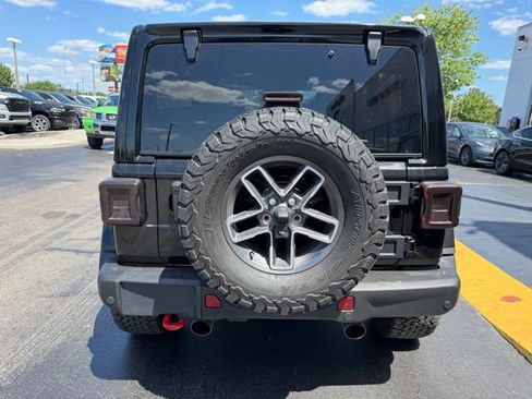 Used 2024 Jeep Wrangler Unlimited Rubicon image 9