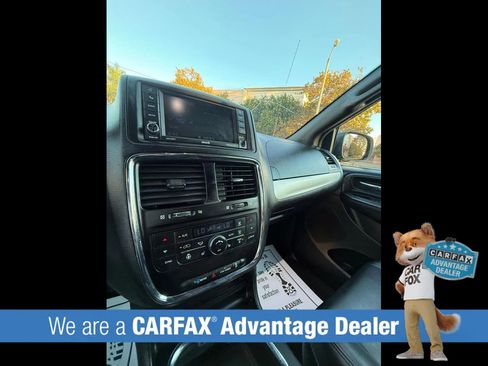 Used 2018 Dodge Grand Caravan GT FWD image 64