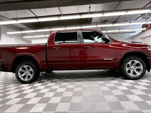Used 2025 RAM 1500 Big Horn AWD/4WD image 16