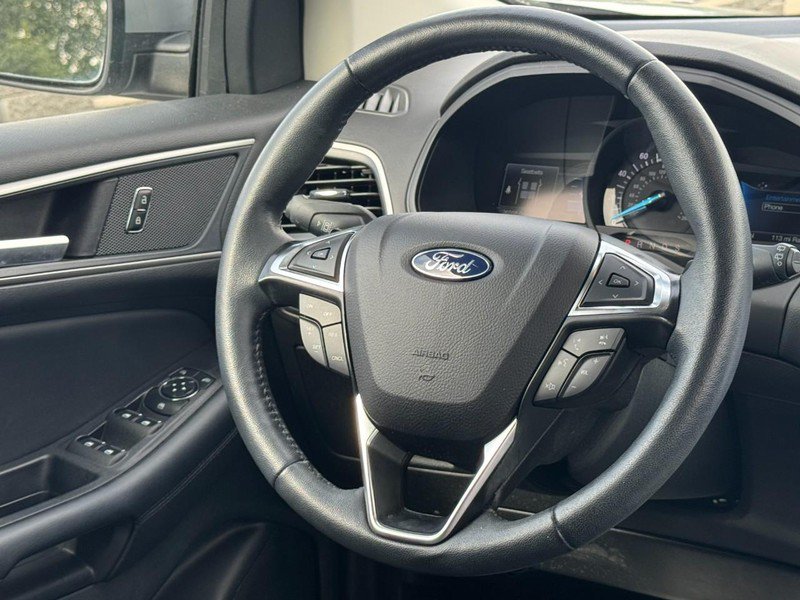 Used 2024 Ford Edge SEL w/ Convenience Package AWD/4WD image 12