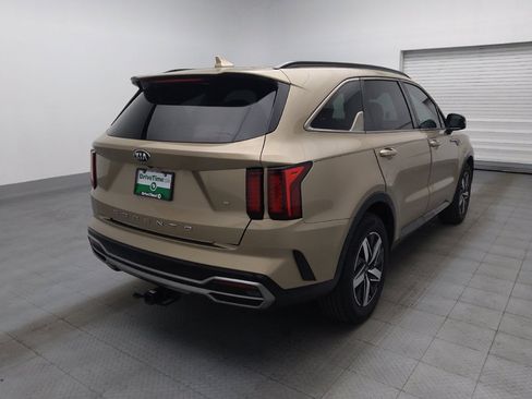 Used 2021 Kia Sorento S w/ Panoramic Sunroof Package FWD image 9