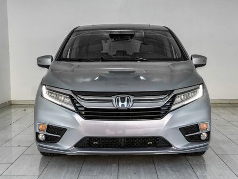 Used 2019 Honda Odyssey Touring image 3