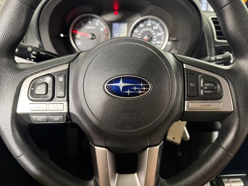 Used 2018 Subaru Forester 2.5i Premium w/ All-Weather Package AWD/4WD image 14