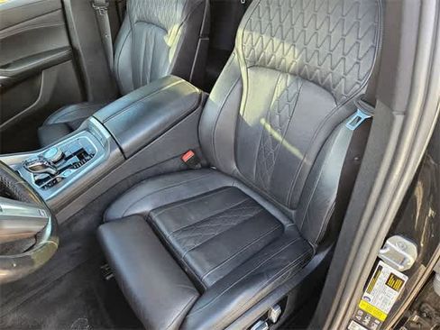 Used 2023 BMW X6 xDrive40i w/ Executive Package image 16