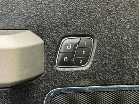 Used 2018 Ford F150 Lariat w/ Equipment Group 501A Mid image 23