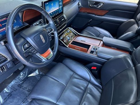 Certified 2023 Lincoln Navigator L Reserve w/ Monochromatic Package RWD image 10