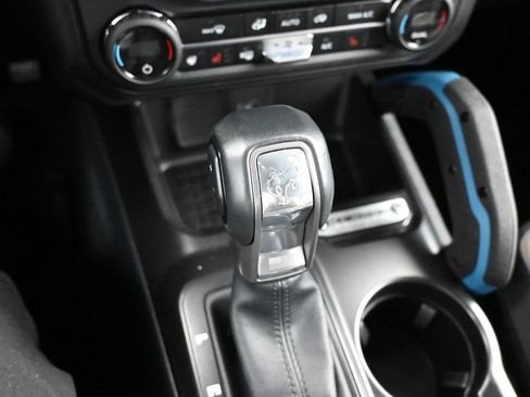 Used 2024 Ford Bronco Wildtrak AWD/4WD image 7