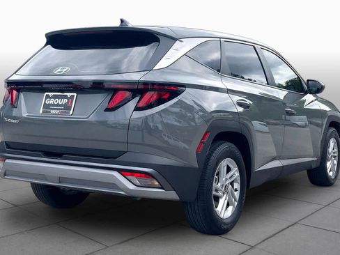 Used 2025 Hyundai Tucson SE FWD image 13