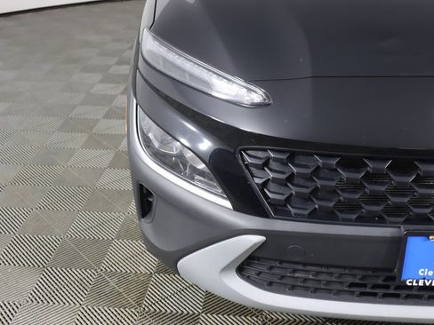 Used 2023 Hyundai Kona SEL image 11