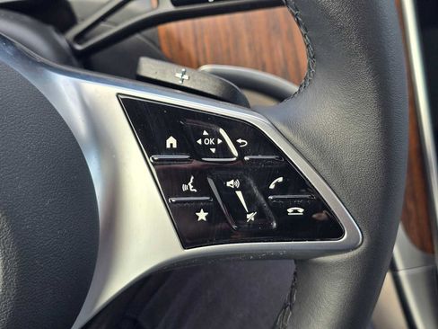 Used 2025 Mercedes-Benz C 300 Sedan image 34